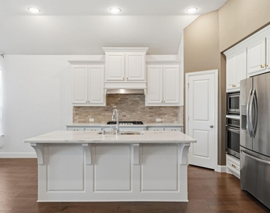 5117 Ember Place - Photo Thumbnail 3