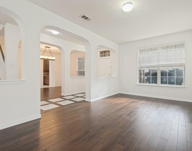 307 Moonlight Drive - Photo Thumbnail 1
