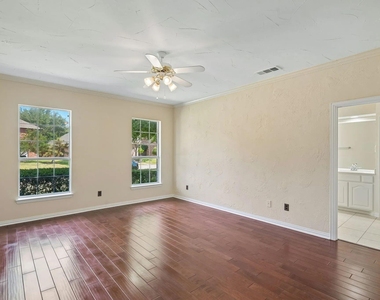 525 Blackfield Drive - Photo Thumbnail 20