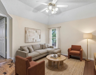 525 Blackfield Drive - Photo Thumbnail 11