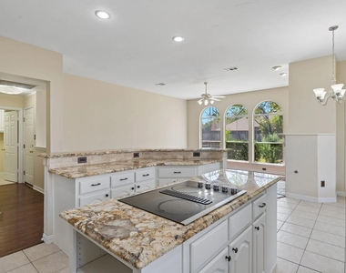 525 Blackfield Drive - Photo Thumbnail 29