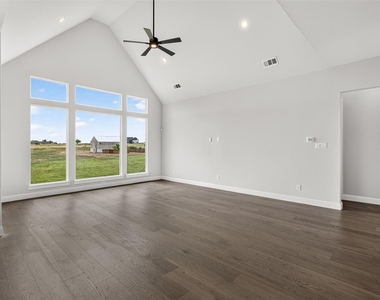 804 Republic Row - Photo Thumbnail 4
