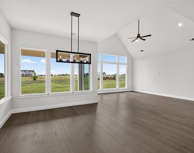 804 Republic Row - Photo Thumbnail 10