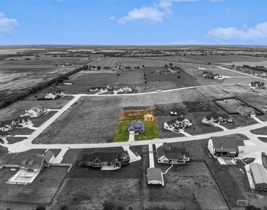 804 Republic Row - Photo Thumbnail 2
