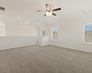2529 Fairweather Drive - Photo Thumbnail 11