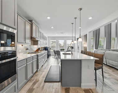 1477 Shooting Star Drive - Photo Thumbnail 9