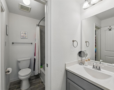 1477 Shooting Star Drive - Photo Thumbnail 31