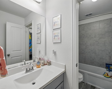 1477 Shooting Star Drive - Photo Thumbnail 32