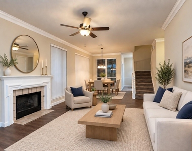 628 Raintree Circle - Photo Thumbnail 1