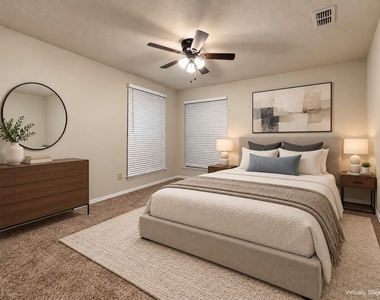 628 Raintree Circle - Photo Thumbnail 21