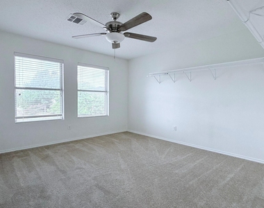 7909 Mosstree Drive - Photo Thumbnail 21