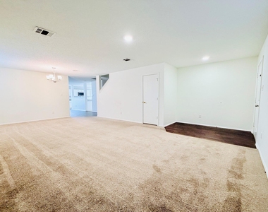 7909 Mosstree Drive - Photo Thumbnail 8