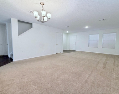 7909 Mosstree Drive - Photo Thumbnail 7