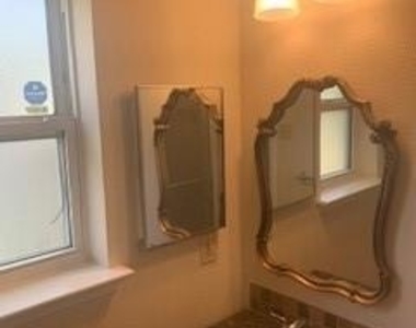 421 Shady Brook Drive - Photo Thumbnail 14