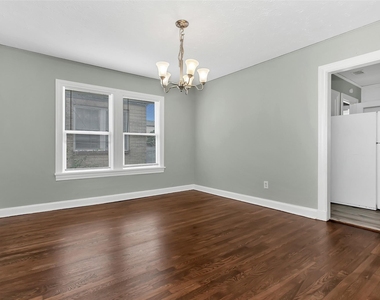 5705 Ross Avenue - Photo Thumbnail 11