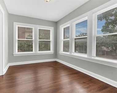 5705 Ross Avenue - Photo Thumbnail 18