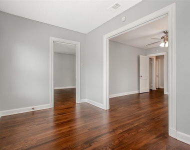 5705 Ross Avenue - Photo Thumbnail 20
