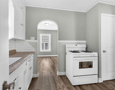 5705 Ross Avenue - Photo Thumbnail 15