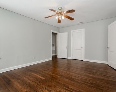5705 Ross Avenue - Photo Thumbnail 29