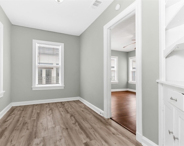 5705 Ross Avenue - Photo Thumbnail 16