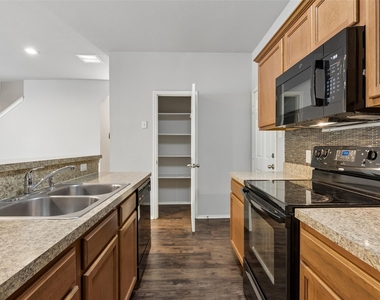 5980 Stone Mountain Road - Photo Thumbnail 10