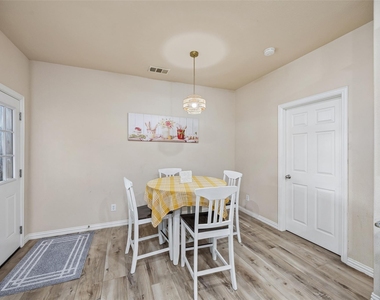 2865 Ridge View Road - Photo Thumbnail 9