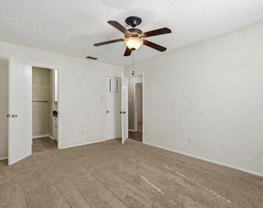 1729 Elliot Drive - Photo Thumbnail 20