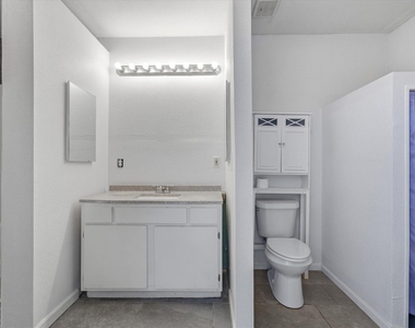 1729 Elliot Drive - Photo Thumbnail 33