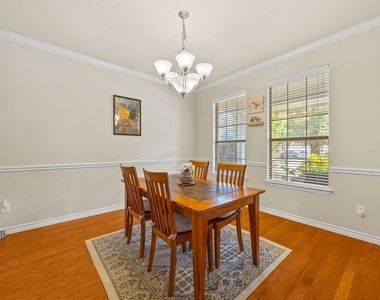 9300 Jerico Drive - Photo Thumbnail 3