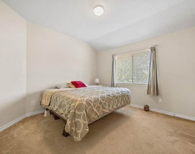 9300 Jerico Drive - Photo Thumbnail 19