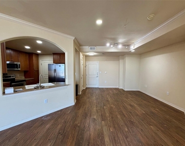 330 Las Colinas Boulevard E - Photo Thumbnail 8