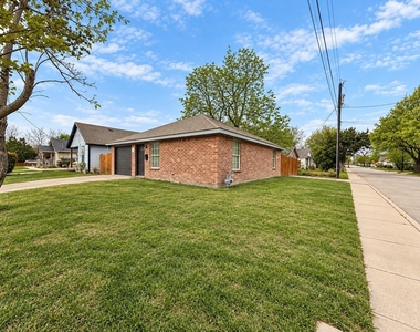 1102 Hamilton Street - Photo Thumbnail 2