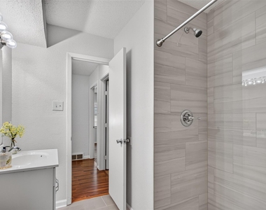 410 Allenwood Drive - Photo Thumbnail 26
