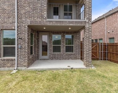 593 Hutchinson Lane - Photo Thumbnail 28