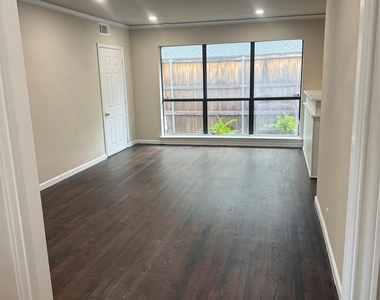 7254 Edgerton Drive - Photo Thumbnail 3