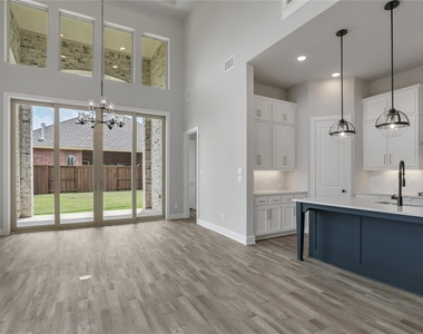 4191 Walnut Grove Lane - Photo Thumbnail 6