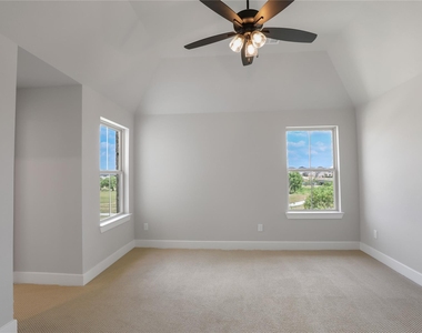 4191 Walnut Grove Lane - Photo Thumbnail 18