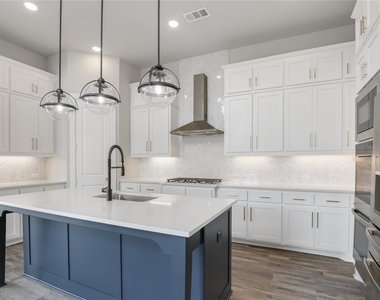4191 Walnut Grove Lane - Photo Thumbnail 7