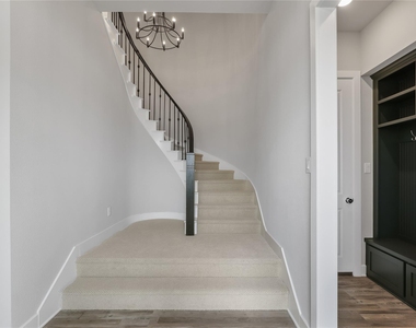 4191 Walnut Grove Lane - Photo Thumbnail 4