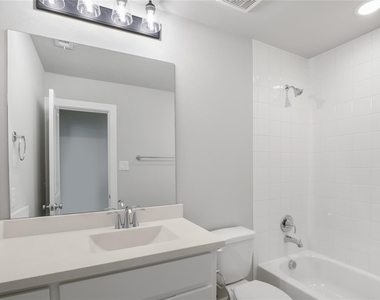 4191 Walnut Grove Lane - Photo Thumbnail 21