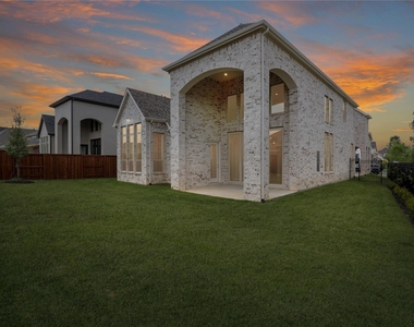 4191 Walnut Grove Lane - Photo Thumbnail 24