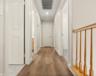 13680 Summit View Street - Photo Thumbnail 10
