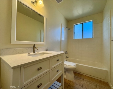 157 Esperanza Avenue - Photo Thumbnail 7