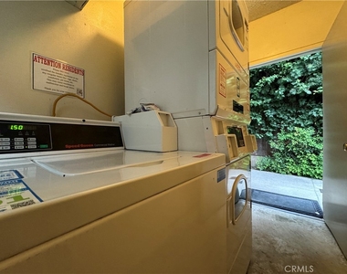 157 Esperanza Avenue - Photo Thumbnail 10