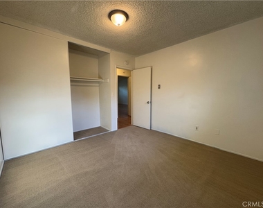 157 Esperanza Avenue - Photo Thumbnail 6