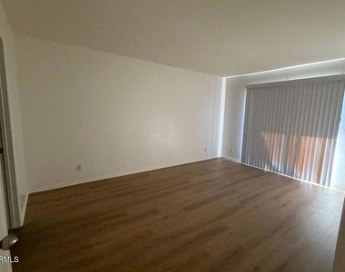 1205 Snipe Avenue - Photo Thumbnail 7
