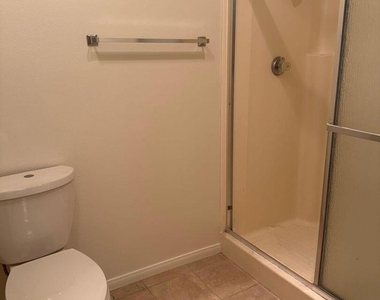1205 Snipe Avenue - Photo Thumbnail 9