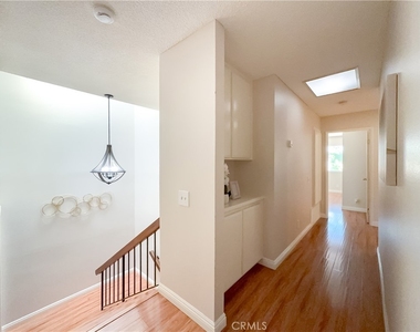 1034 E Romney Drive - Photo Thumbnail 32