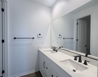 30430 Freeman - Photo Thumbnail 25