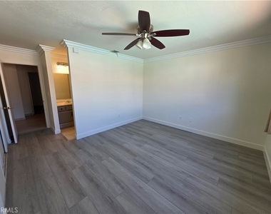 9550 Calle Vejar - Photo Thumbnail 13